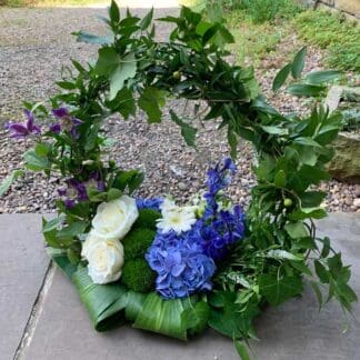 SFS - Contemporary - Climbing Wreath