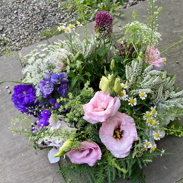 SFS-GS02 The Meadow Wreath - Image 2